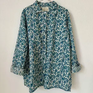 Auntie Oti Button Shirt: Blue Paisley