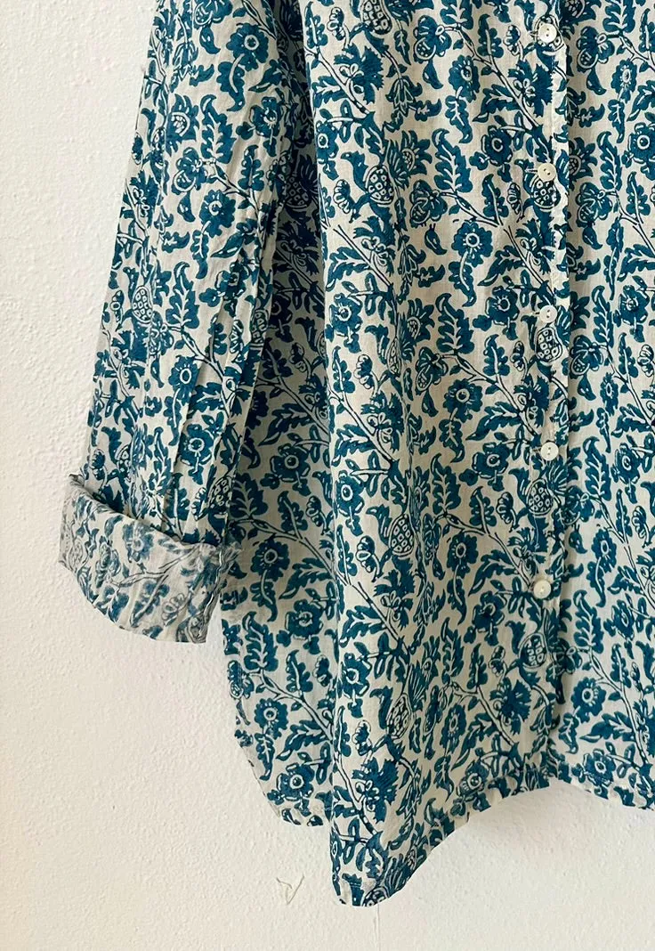 Auntie Oti Button Shirt: Blue Paisley