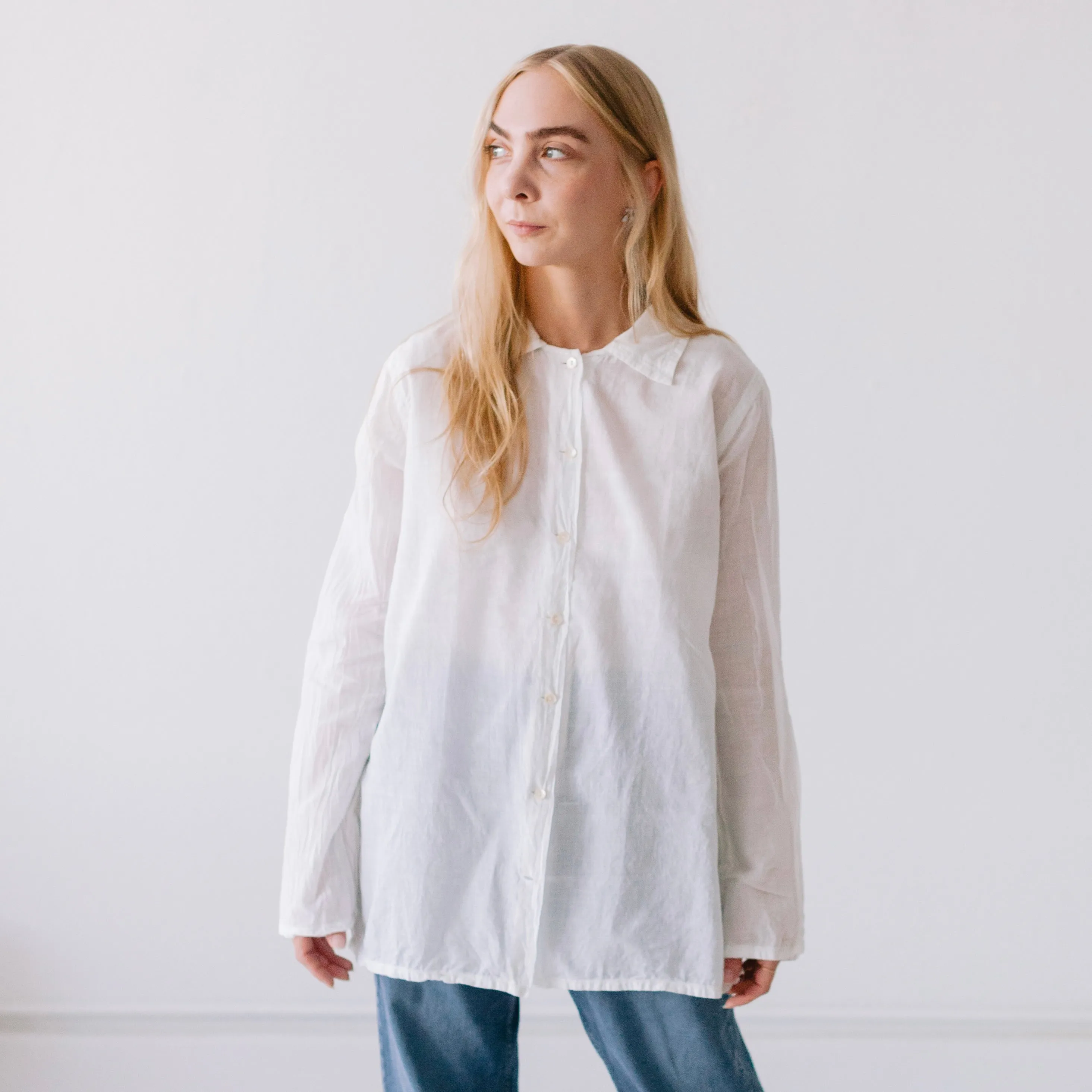 Auntie Oti Button Shirt: White