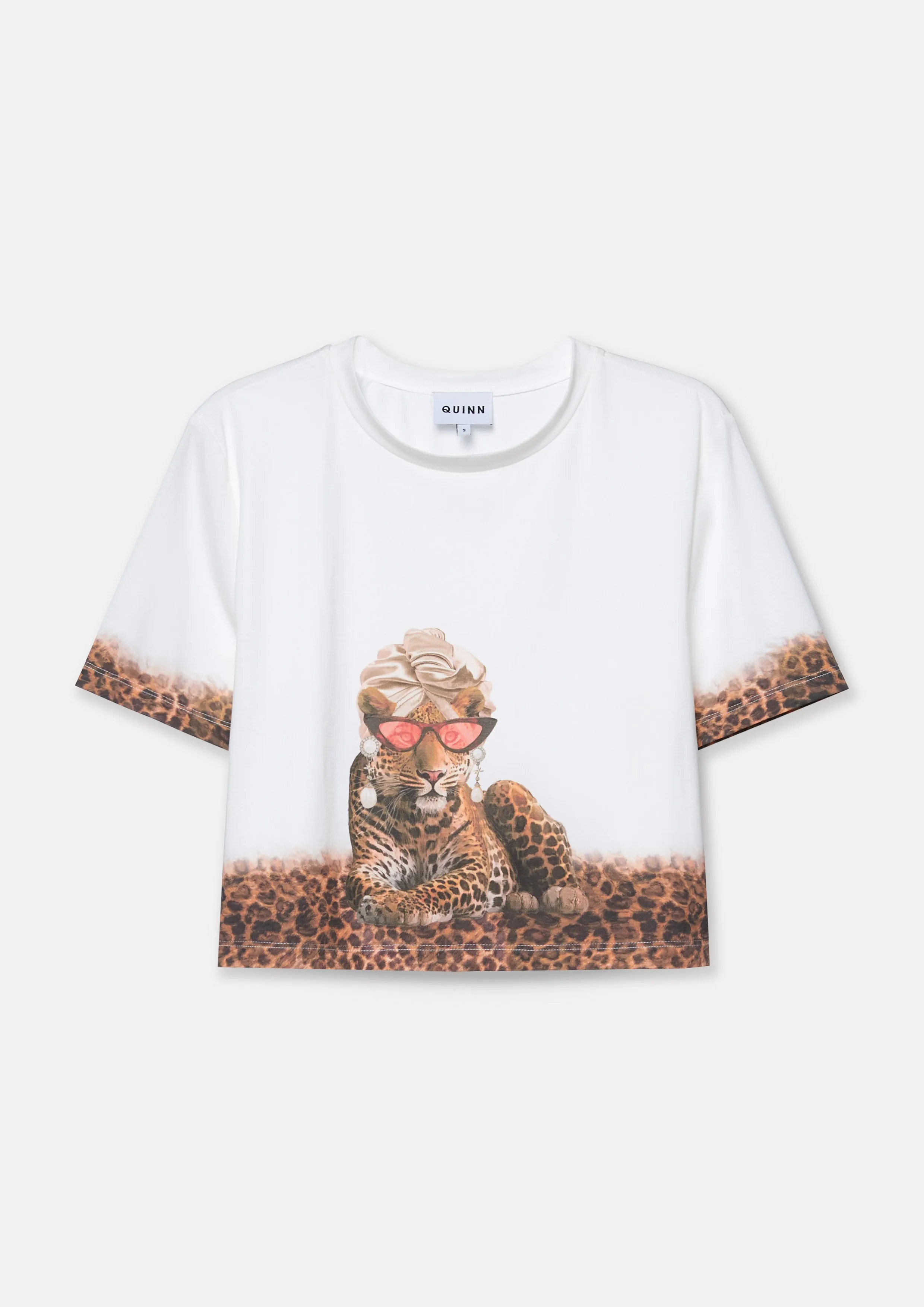 Chic Leopard Cropped T-Shirt