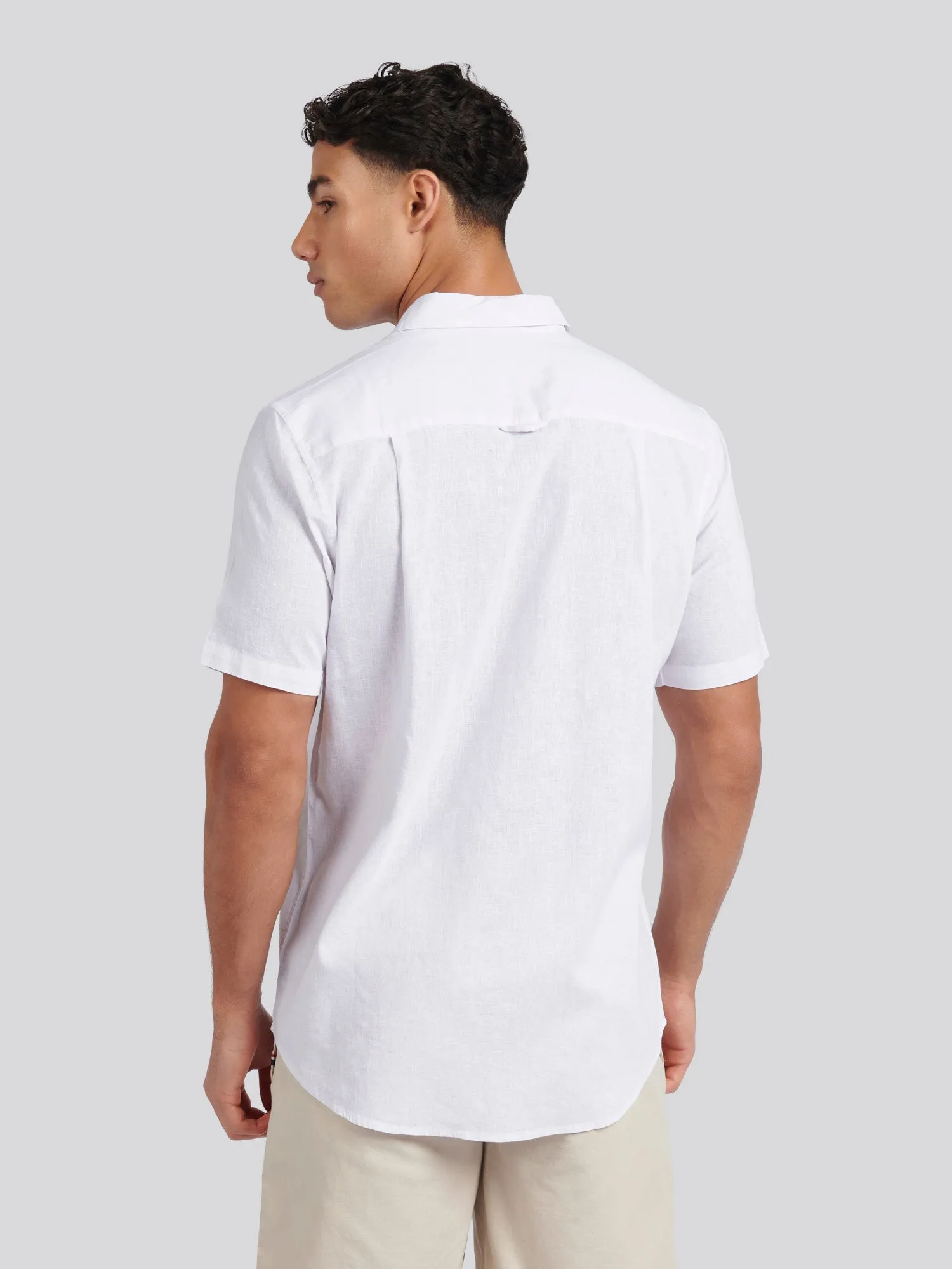 Mens Linen Blend Short Sleeve Shirt in White / Harbour Mist DHM