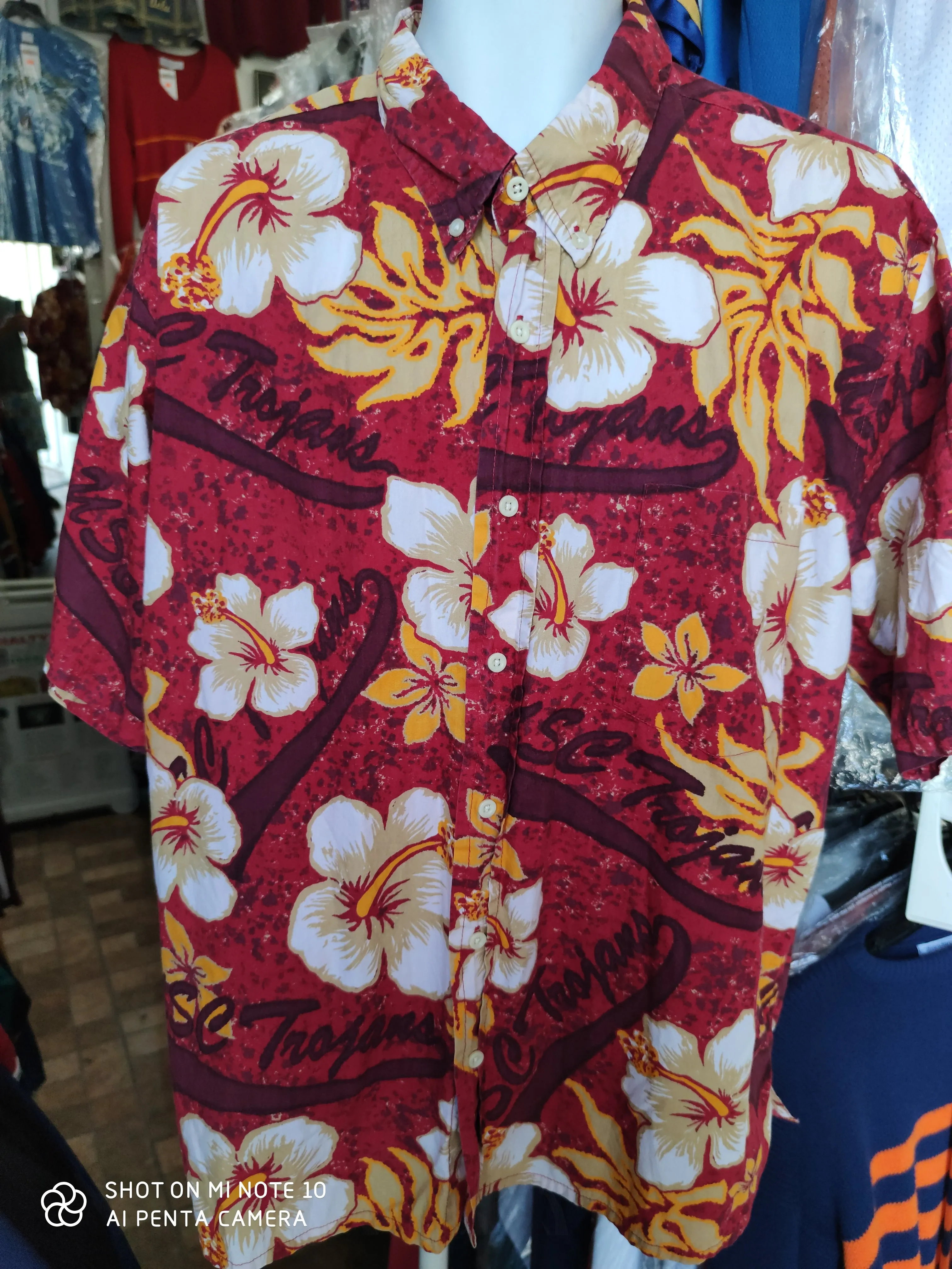 Vintage USC TROJANS NCAA SC Team Trojan Cotton Hawaiian Shirt 2XL