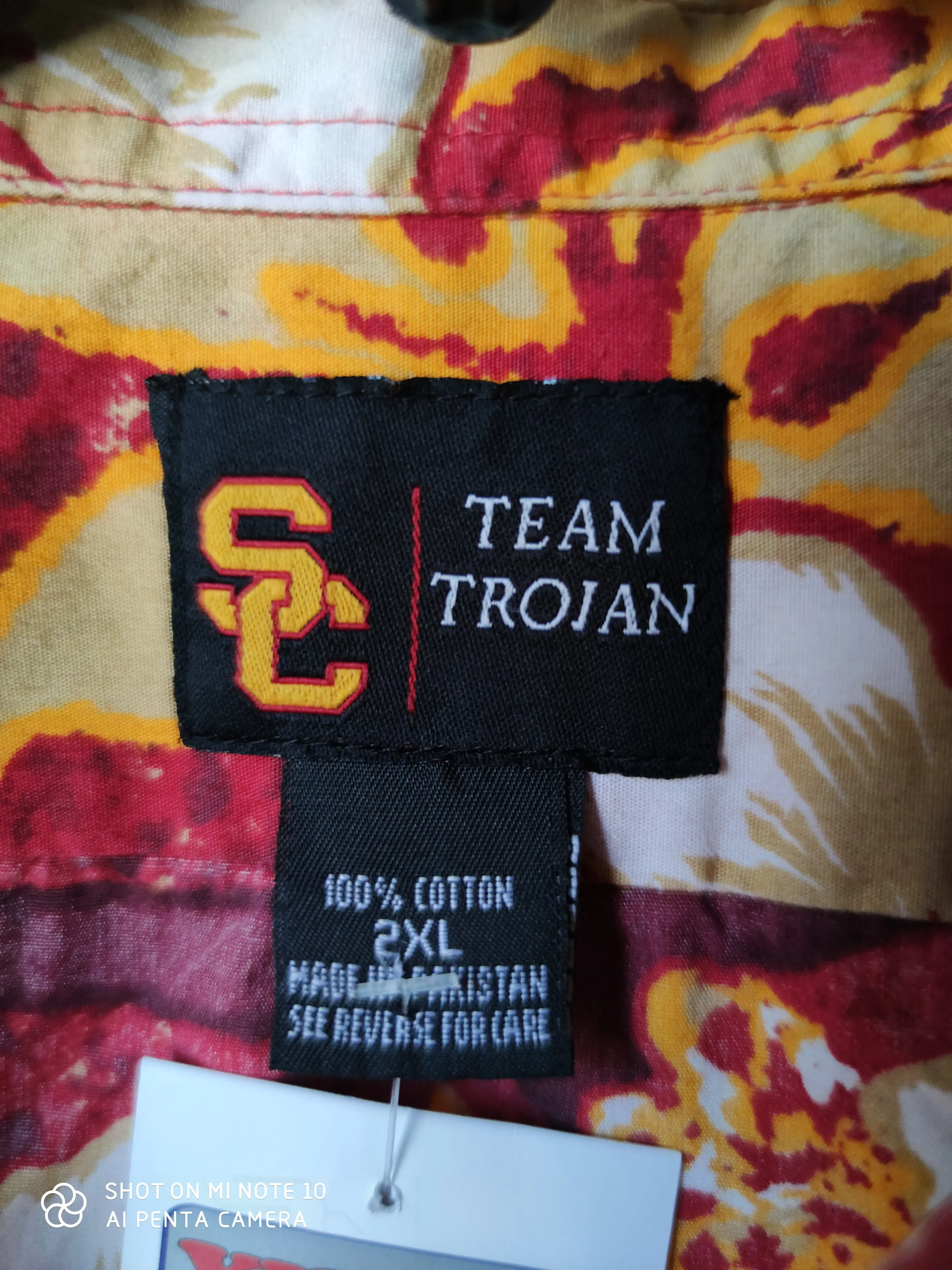 Vintage USC TROJANS NCAA SC Team Trojan Cotton Hawaiian Shirt 2XL